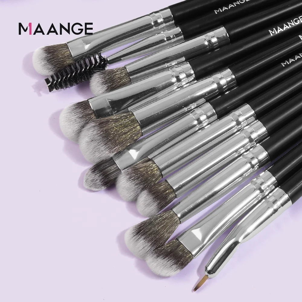 MAANGE Hot Selling Factory Price 18pcs Black Handle Professional Make up Tools Powder Foundation Eyeshadow Brush Set