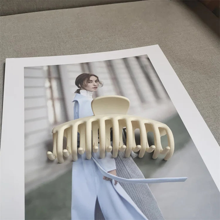 Super Practical and Sweet Frosted Color Grip Clip Make-up Bath All-match Big Clip Candy Color Resin Hair Accessories Sets