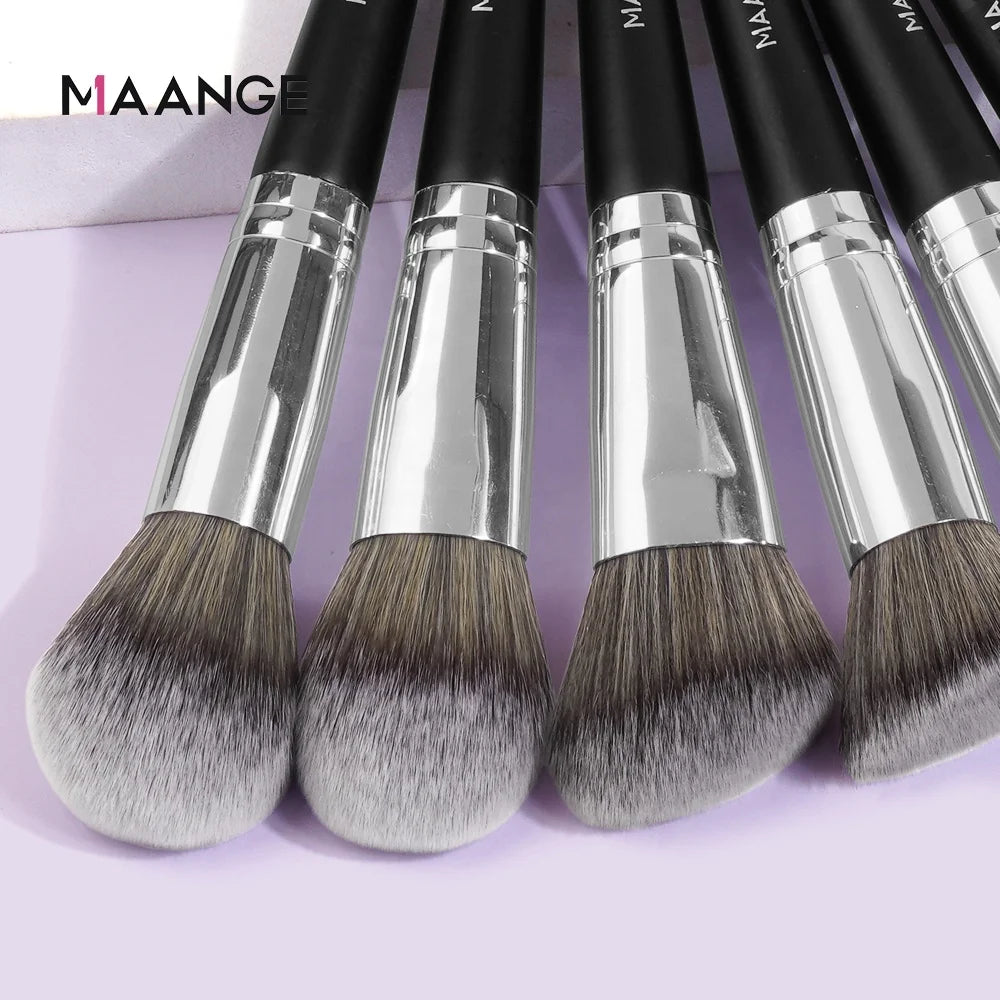 MAANGE Hot Selling Factory Price 18pcs Black Handle Professional Make up Tools Powder Foundation Eyeshadow Brush Set